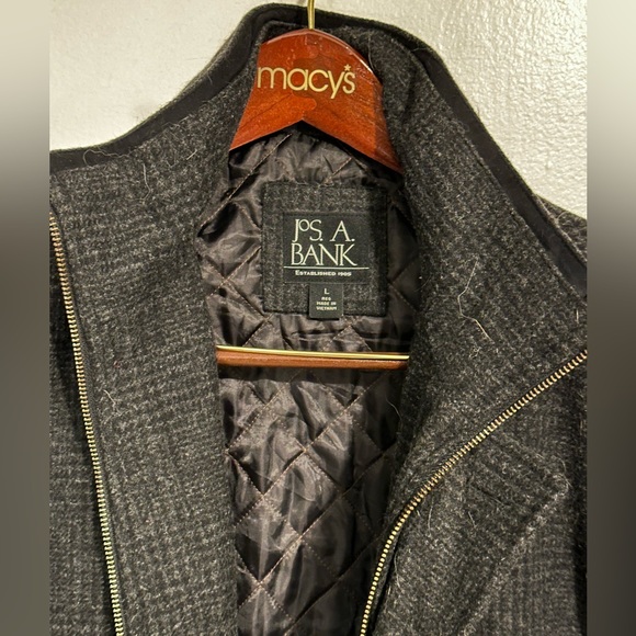 Jos. A. Bank Long-coat, Large - Picture 2 of 4